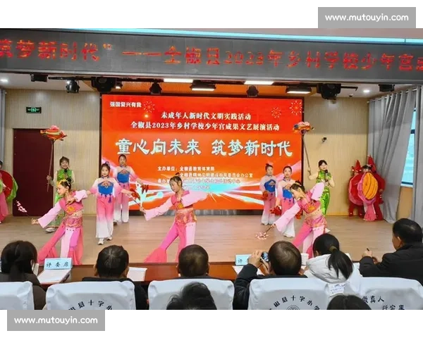 构建新时代校园体育高质量发展与健康育人融合路径探索实践创新